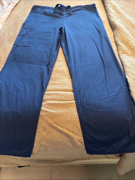 Cherokee Pants - Cherokee Women's Straight Leg Scrub Pants in Navy Blue